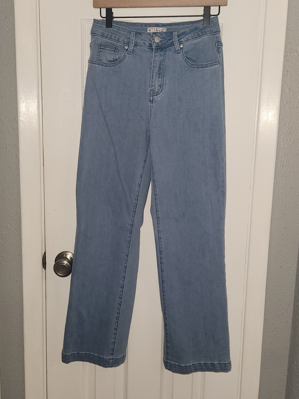 Light Blue Women’s Wide Leg Jeans